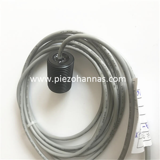 محول المدى بالموجات فوق الصوتية قصير المدى لكاشف الصفائح المزدوجة