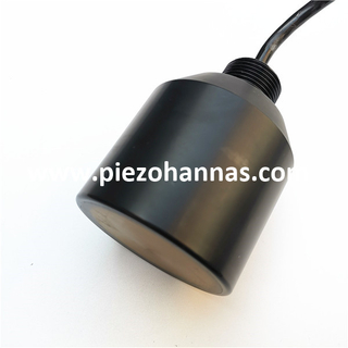 Traductor cu ultrasunete subacvatic cu frecvență duală pentru debitmetru cu ultrasunete