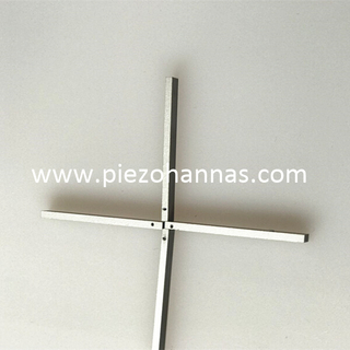 piezoelektrick&eacute; deskov&eacute; sn&iacute;mače s vysokou hustotou pro akustickou kytaru