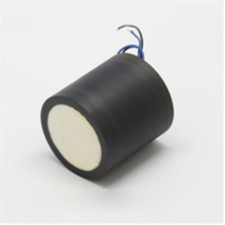 40KHz ag obair braiteoir ultrasonaic chun achar a thomhas ar feadh 10 m&eacute;adar